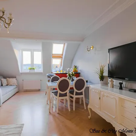 Apartment Sea & 50 M Monte Casinno 100 M Lux Sopot