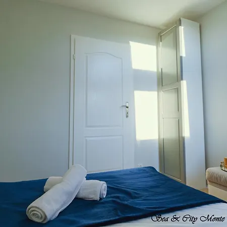 Sea & 50 M Monte Casinno 100 M Lux Сопот