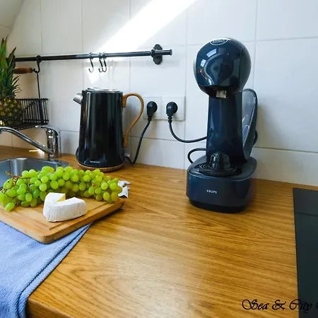 Sea & 50 M Monte Casinno 100 M Lux * ソポト