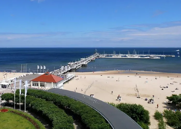 Sea & 50 M Monte Casinno 100 M Lux *