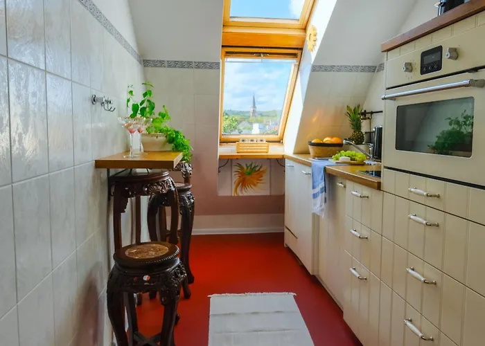 Sea & 50 M Monte Casinno 100 M Lux